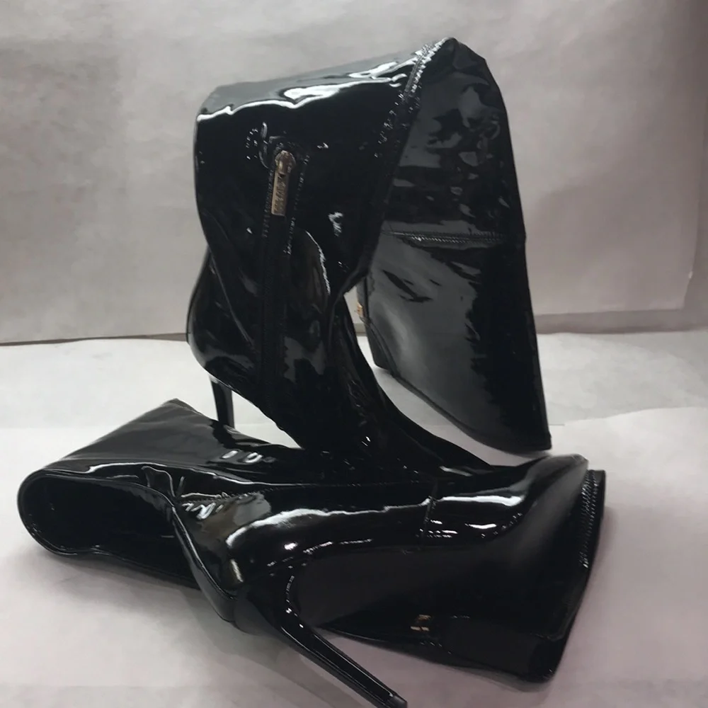 NWOB Guess Bowey Black Patent Stretch Over the Knee Stiletto Boots